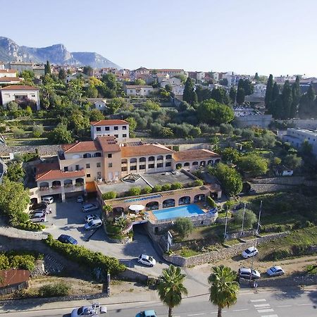 Mas De Vence - Hotel-Restaurant Bagian luar foto