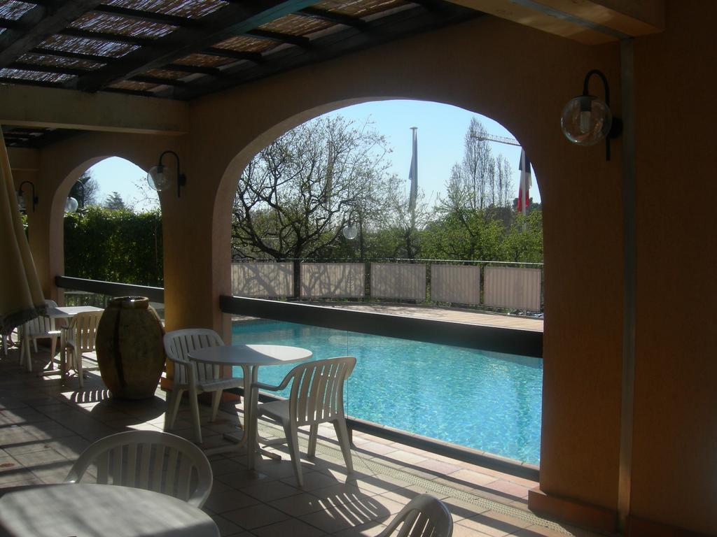 Mas De Vence - Hotel-Restaurant Bagian luar foto